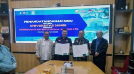 DOK. PetroChina dan UNJA Tandatangani MoU Peningkatan Kerja Sama di Bidang Pendidikan, Penelitian, dan Pengabdian Masyarakat. FOTO : TIM