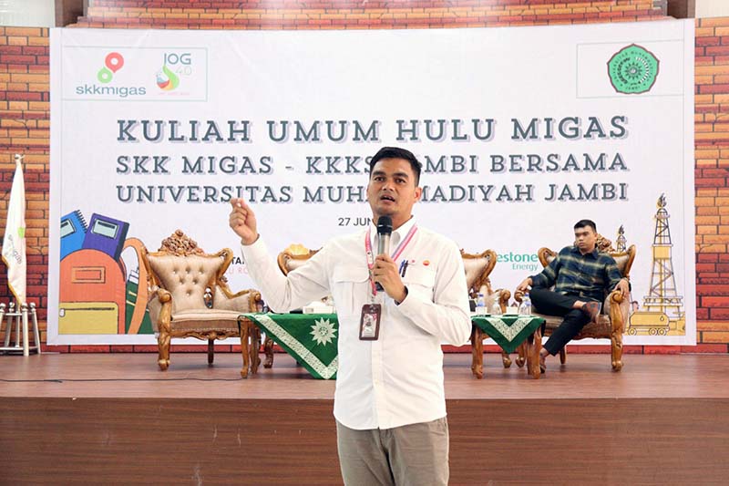 PetroChina Jadi Pembicara Pada Gelaran Kuliah Umum Hulu Migas Tahun 2024 tentang industri minyak dan gas (migas) serta peran pentingnya dalam perekonomian Indonesia di Universitas Muhammadiyah Jambi (UMJ) pada 27 Juni 2024. FOTO : Tim Media