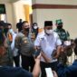 Penjabat Sekretaris Daerah (Sekda) Kabupaten Muaro Jambi Budi Hartono Ketika Diwawancari Wartwai USai Pimimpin Rapat Kordinasi Pengamanan malam pergantian Tahun 2021-2022, Rabu (29/12/21).