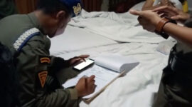 Salah Satu Kamar Penginapan Digerbek Petugas Gabungan di sekitar Kota Tembilahan, Sabtu (1/1/22) Dinihari. FOTO : Arsyad