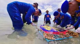 Ditpolairud Polda Jambi Lakukan Transplantasi Terumbu Karang. FOTO : HMS