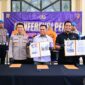 Wadirreskrimsus Polda Jambi AKBP Taufik Nurmandia didampingi Kasubdit IV AKBP Wendi Oktariansyah Saat Konferensi Persnya, Selasa (22/4/2025). FOTO : VIRYZHA