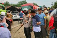 Polda Jambi Tindak Lanjuti Aksi Warga Hadang Truk Batu Bara di Batanghari. FOTO : Dhea