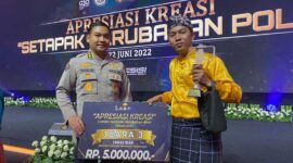 Kabid Humas Polda Jambi, Kombes Pol Mulia Prianto Saat Hadir di Aara Awarding Day, Apresiasi Kreasi Setapak Perubahan Polri di Gedung Tribrata, Jakarta Selatan, Rabu, (22/6/22). FOTO : Humas Polda Jambi