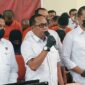 Dirreskrimsus Polda Jambi Kombes Pol Christian Tory bersama Dirreskrimum Polda Jambi Kombes Pol Andri Ananta Yudistira saat konfrensi pers di Mapolda Jambi, Senin (29/8/22). FOTO : Dhea