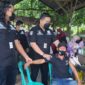 Unit Reskrim Polsek Kumpeh Ulu Gelar Akselerasi Vaksinasi dan Berikan Sembako di Mapolsek Kumpeh Ulu, Jumat (23/12/21). FOTO : Humas Polsek Kumpeh Ulu