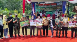DOK. Tanam Perdana Porang dan Pelantikan Asosiasi Petani Porang Merangin (APPM), bertempat di Desa Langling Kecamatan Bangko Kabupaten Merangin, Jum’at (14/01/22).