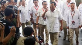 Prabowo Subianto usia Menggelar Rapat Pimpinan Nasional (Rapimnas) di The Dharmawangsa Jakarta, Senin (23/10/2023). FOTO : viva.co.id