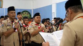 Wakil Ketua Kwartir Daerah Gerakan Pramuka Jambi Drs. Satria Budhi,MM Melantik dan Mengukuhkan Majelis Pembimbing dan Pimpinan Satuan Karya Pramuka (SAKA SAR) Tingkat daerah Jambi Masa Bakti 2023-2028. [FOTO : HUMAS SAR JAMBI]