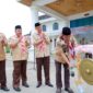 Ketua Mabicab Gerakan Pramuka Tanjab Barat H Anwar Sadat didampingi Ketua Kwarcab H Agus Sanusi, ketua Mabi SBH H Zaharuddin, dan Pimpinan SBH Sahala Simatupang buka Perticab ke-2, Kamis (9/11/23). FOTO : Asri