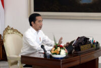 FOTO : Presiden Joko Widodo Menyampaikan Sejumlah Arahan Terbaru Terkait Pandemi Virus Korona atau Covid-19 Dalam Rapat Terbatas Melalui Telekonferensi di Istana Kepresidenan Bogor, Jawa Barat, Senin, 4 Mei 2020