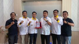 Ketua PWI Kota Jambi Irwansyah dan Pengurus Silaturahmi dengan Ketua DPRD Kota Jambi Bahas Kerjasama dan Program Kerja. FOTO : HMS