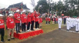 Pabung Kodim 0417/Kerinci Mayor Inf Widi Purwoko Saat Hadiri Karnaval HUT RI Ke-80 di Kabupaten Kerinci. FOTO : PENDIM