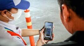 ertamina Patra Niaga menegaskan bahwa pembelian tetap mengacu pada regulasi yang berlaku dan membatalkan rencana syarat menunjukkan STNK demi kenyamanan masyarakat. (FOTO : Dok. Pertamina)