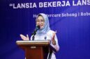 Plt. Direktur Jenderal Binapenta dan PKK Kemnaker, Estiarty Haryani, saat memberikan sambutan dalam Workshop 