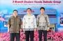 ajaran manajemen dan mitra diler saat menghadiri acara Grand Opening 3 Branch Dealers Honda Balindo Group yang berlangsung di Morowali, Sulawesi Tengah, 30 September 2026. (FOTO : Dok. Istimewa)