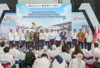 Pertamina Patra Niaga Salurkan Sustainable Aviation Fuel Produksi Dalam Negeri, Dukung Target Net Zero Emission 2060. FOTO : HMS