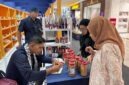 Pertamina SMEXPO 2026 di Mall Living World, Pekanbaru, Riau. Ajang tahunan bertema "Lokal Jadi Vokal" yang berlangsung pada 25–27 September 2026 ini menghadirkan puluhan produk kreatif UMKM guna memperluas jaringan pasar ritel maupun korporasi secara nasional. (FOTO : Dok. Pertamina)