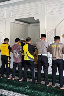 Doa dari Kerinci, Polres Kerinci Gelar Shalat Gaib untuk Korban Ojol Jakarta