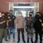 Kasi Humas Mapolres Muaro Jambi AKP Amradi, SE Saat Menerima Kunjungan Komunitas Tuna Rungu, Senin (03/01/21). FOTO : Humas PMJ