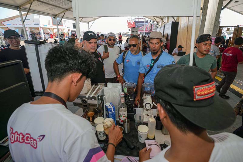 Produk UMKM Binaan PPN Jadi Sorotan Wisatawan Dunia di Pertamina Grand Prix of Indonesia 2025. FOTO : WKI