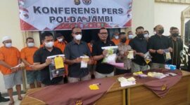 Dirresnarkoba Polda Jambi Kombes Pol Thomas Panji Susbandaru Saat Menggelar Konfrensi Pers di Mapolda Jambi, Selasa (30/8/22). FOTO : Dhea/LT