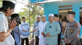 Spontanitas Bupati Tanjabbar Anwar Sadat ajak Kepala OPD dan Kabag Galang Dana Wujudkan Tempat Ibadah Layak Mushola Ar-Rahman. FOTO : DOKPIM
