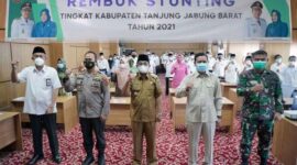 embuk Stunting Tahun 2021 dalam rangka Aksi Konvergensi Percepatan Pencegahan Stunting di Kabupaten Tanjab Barat di Lantai III Aula Kantor Bapedda, Rabu (14/04/21).