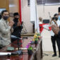 FOTO : Bupati Tanjung Jabung Barat Dr. H. SafrialKetika Hadiri Rapat Paripurna ke empat DPRD dalam rangka pembahasan LKPJ Bupati Tahun Anggaran 2019 di ruang rapat Paripurna DPRD, Rabu (06/05/20).