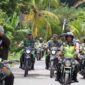 Pangdam II/Swj Mayjen TNI Hilman Hadi Saat Kunjungi Kampung Pancasila di Desa Mekarsari Kec. Pelawan Kab. Sarolangun, Sabtu (19/11/22). FOTO : PENREM  