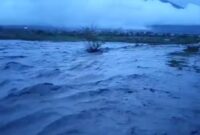 Sawah Rawga Desa Sungai Rumpun, Kecamatan Gunung Tujuh, Kabupaten Kecinci rusak akibat Tertimbun Oleh Material Lahar Dingin Erupsi Gunung Kerinci. [FOTO : Tangkapan Layar]