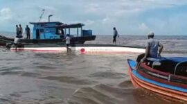 SB Evelyn Calisca 01 tenggelam di di perairan Pulau Burung dekat Tanjung Batu Kabupaten Indragiri Hilir, Riau, Kamis (27/4/23). FOTO : TANGKAPAN LAYAR 