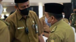 Sekretaris Daerah Ir. H. Agus Sanusi Ketia Bertemu Gubernur Jambi Al Haris pada Musrenbang RKPD Provinsi Jambi, Selasa (5/4/22). FOTO : Ist.