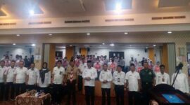 Sekda Provinsi Jambi H. Sudirman membuka secara resmi seleksi Calon Anggota Paskibraka tingkat Provinsi Jambi dan Tingkat Nasional di Hotel Shang Ratu Kota Jambi, Rabu (18/5/22). FOTO : Noval