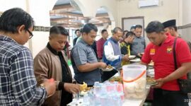 Acara Syukuran SEKOM JAmbi Setelah Sukses Menggelar Musprov Ke-4. FOTO : W. Tobing