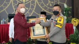 Wakapolda Jambi Serahkan Sertifikat Tanah Polri dari BPN ke Polres Tebo