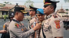 Kapolres Tanjab Barat AKBP Agung Basuki, SIK, MM Saat Pimpin Sertijab Kasat Lantas dan Kapolsek Tungkal Ilir. FOTO : HMS
