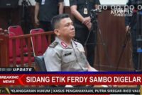 Irjen Ferdy Sambo  dihadirkan langsung dalam sidang kode etik hari ini yang digelar di gedung TNCC, Mabes Polri, Jakarta, Kamis (25/8/22). FOTO : Tangkapan Layar
