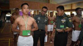 Sidang Parade Catar Akmil 2023 Tingkat Sub Panda Jambi di Balai Prajurit Korem 042/Gapu, Rabu, (14/6/23). FOTO : PENREM