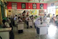 FOTO : SMP Negeri 2 Kuala Tungkal Gelar Simulasi Sekolah Tatap Muka di Masa Pandami, Selasa (05/01/21).