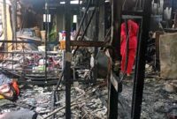Kondisi bagian dalam Rumah Abdul Karim salah satu Korban kebakaran di Jalan Hidayah RT 19 Kelurahan Tungkal Harapan. FOTO : Bas/LT