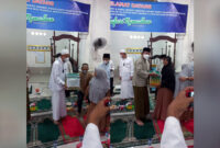 PetroChina Salurkan 150 Paket Sembako Saat Safari Ramadan di Desa Mandala Jaya, Betara, Sabtu (16/04/22).