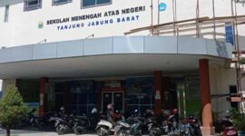 FOTO : Gedung SMA Negeri 1 Kabupaten Tanjung Jabung Barat