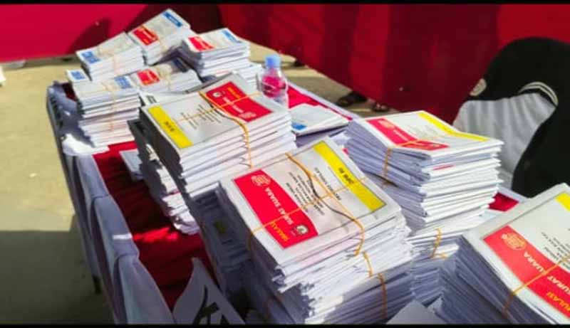 Surat Suara Pemilu 2024 pada Pelaksanaan Simulasi di KPU Tanjab Barat. FOTO : LT