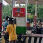 Pengedara Sepeda Motor saat mengisi BBM Jenis Pertamax di SPBU Desa Pembengis, Kecamatan Bram Itam, Senin (4/4/22). FOTO : Lintastungkal