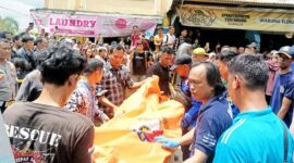 Tim SAR Gabungan Berhasil Evakuasi 4 Korban Meninggal Terjebak dalam Sumur di Perumahan Valencia. FOTO : HMS SAR JAMBI.