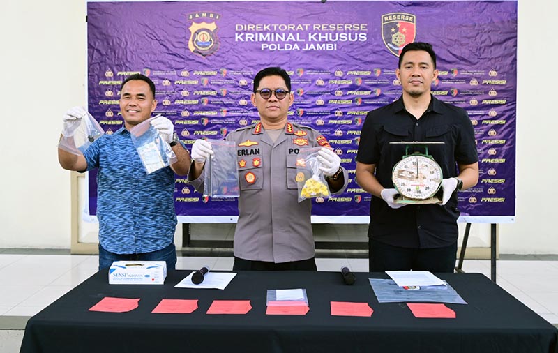 Mafia 'Suntik' Gas di Jambi Dibongkar, Ratusan Tabung LPG 12 Kg Disita. FOTO : HMS