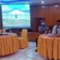 Kadis Koperindag bersama Kadis Perhubungan saat memimpin pertemuan bersama Pedagang Pasar Parit 1, Rabu (15/12/21). FOTO : Bas