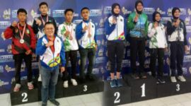 Ketua Pengkab TaeKwonDo Tanjab Barat Jamal Darmawan Sie, SE, MM bersama Atlet Peraih Medali. FOTO : Ist 
