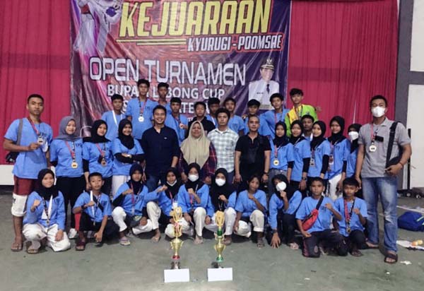 Atlet Taekwondo Kabupaten Batanghari Mengikuti Kejuaraan Open Bupati Lebong Cup se-Sumatera 22-24 Oktober 2021. FOTO : Ist